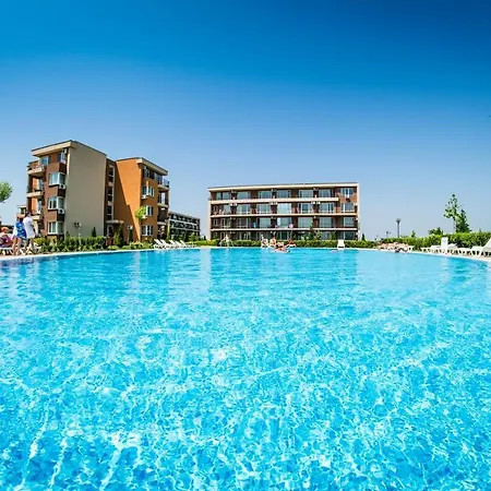 Waterpark ساني بيتش